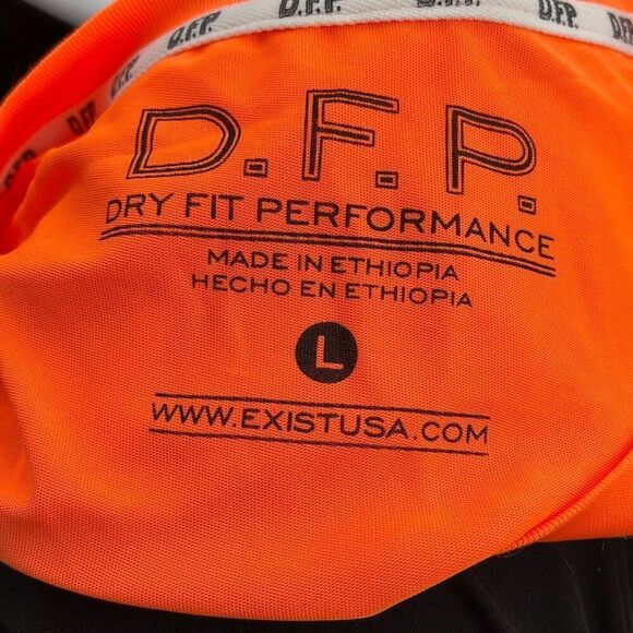 D.F.P. Size large bright orange dry fit pullover - Picture 5 of 8